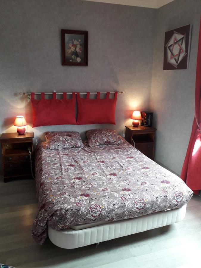La Roseraie Aytre Bagian luar foto