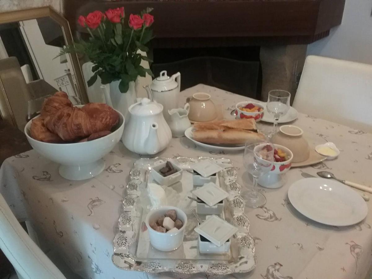La Roseraie Aytre Bagian luar foto